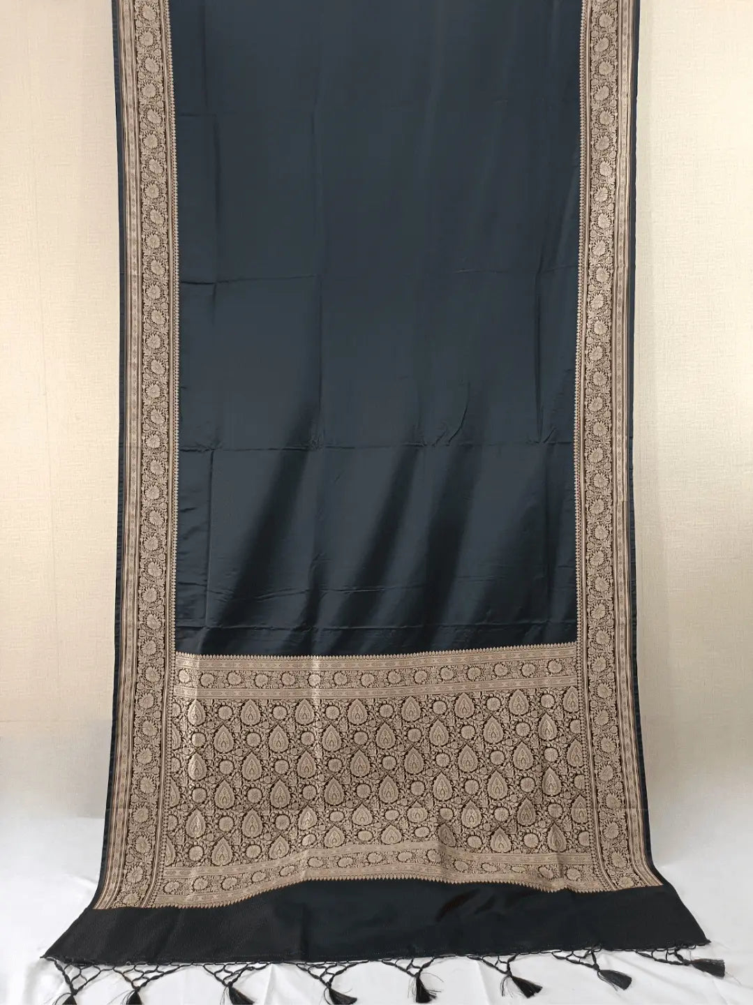 Exquisite Black Handloom Soft Mashru Silk Saree With Gold Zari Border & Aancha