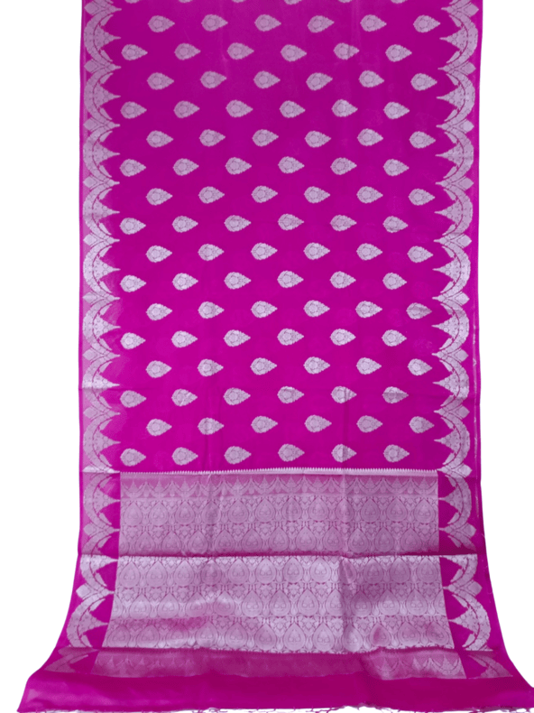 Soft Magenta Handloom Silk Saree with Silver Zari & Floral Motif (Mane Made Silk)