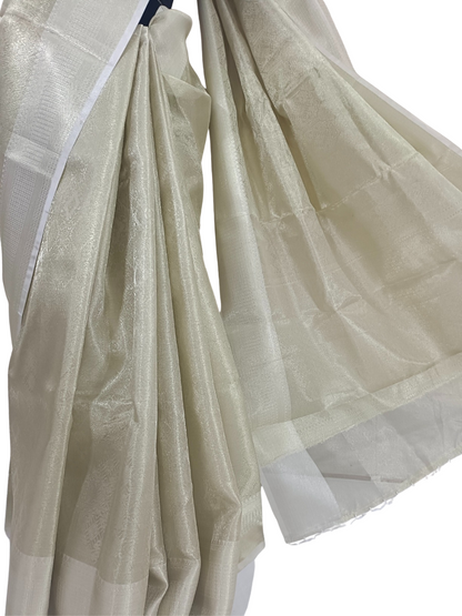 Silver-Gold Geometric Pattern Tanchui Silk Saree – A Modern Classic with Regal Roots
