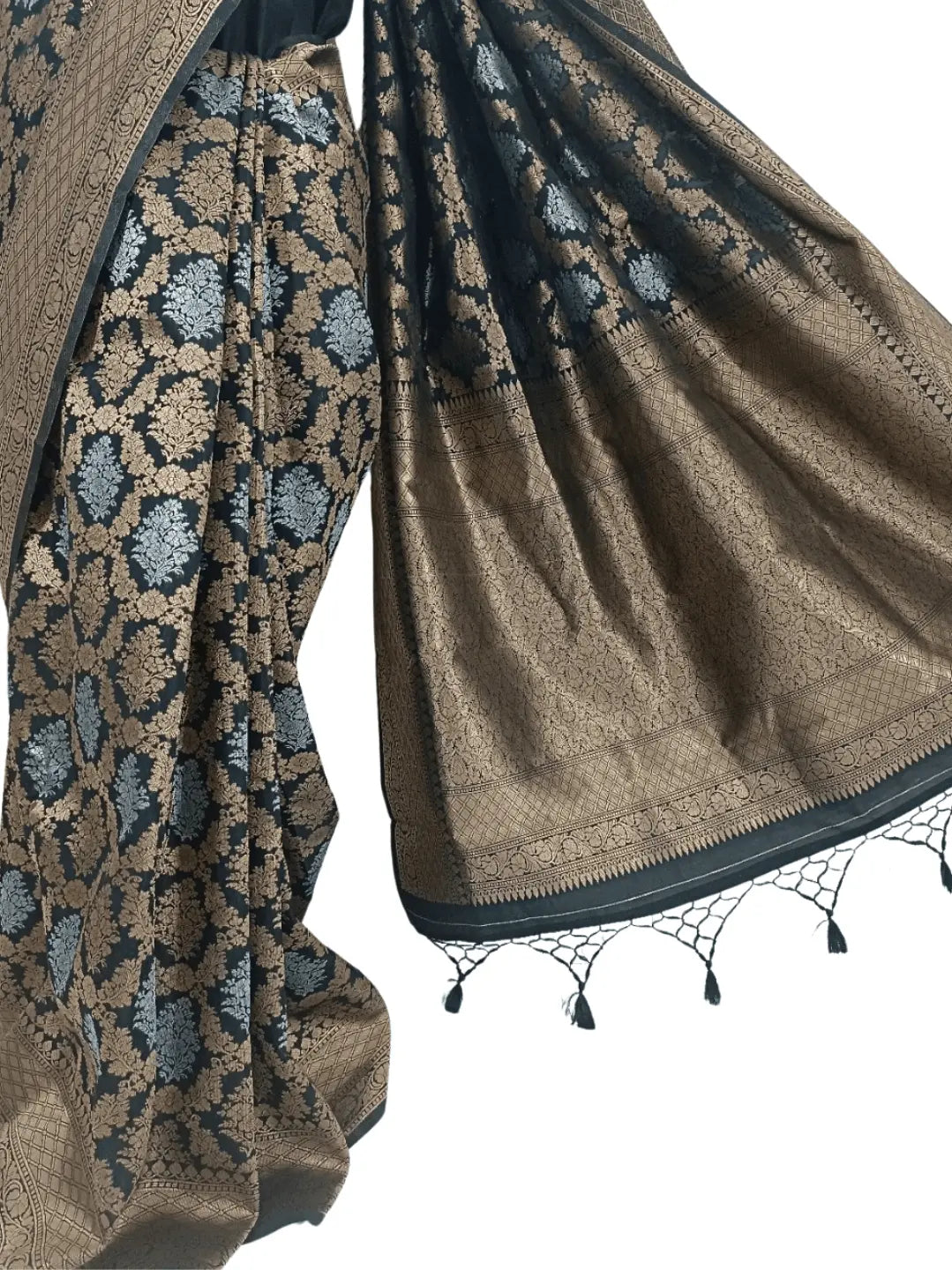 Regal Beauty: Black Handloom Banarasi Silk Saree