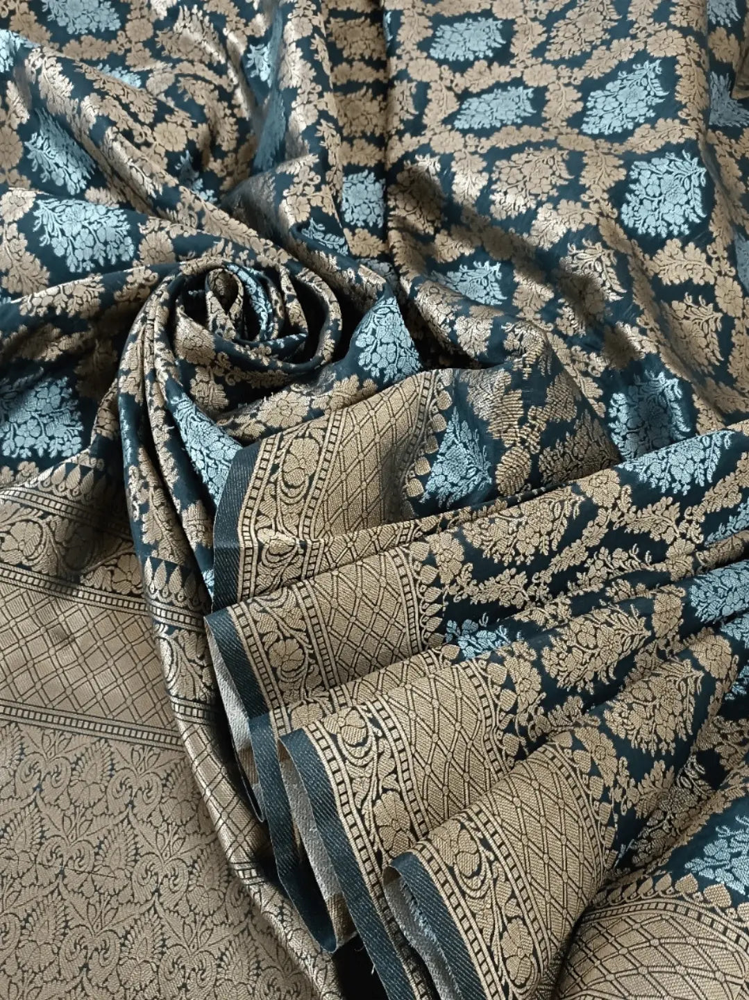 Regal Beauty: Black Handloom Banarasi Silk Saree