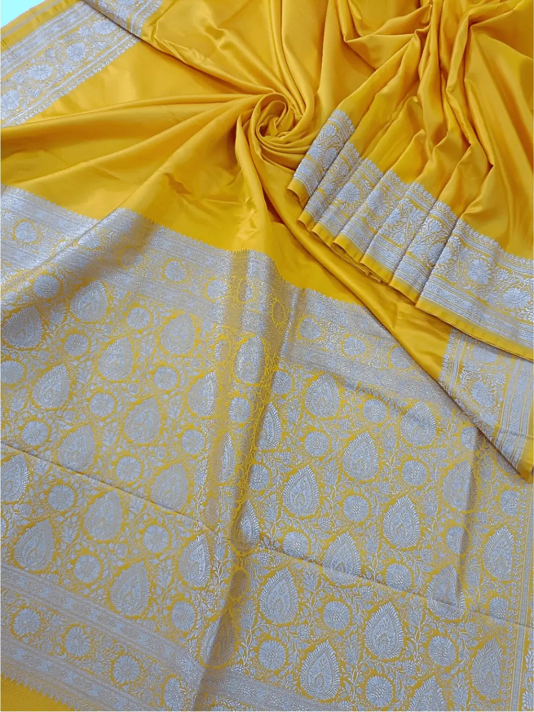 Elegant Mustard Handloom Soft Silk Saree – A Blend of Tradition &amp; Modern Grace