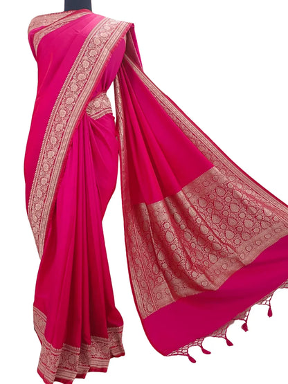 Majestic Magenta Handloom Soft Mashru Silk Saree – A Timeless Blend of Elegance & Grace