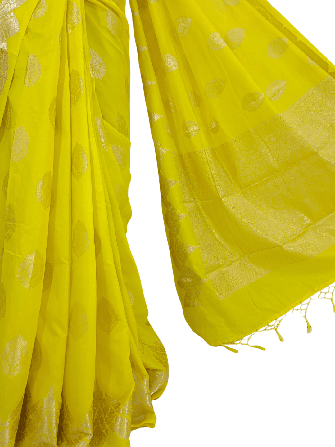 Soft Lemon Yellow Handloom Silk Saree with Silver Zari & Floral Motif