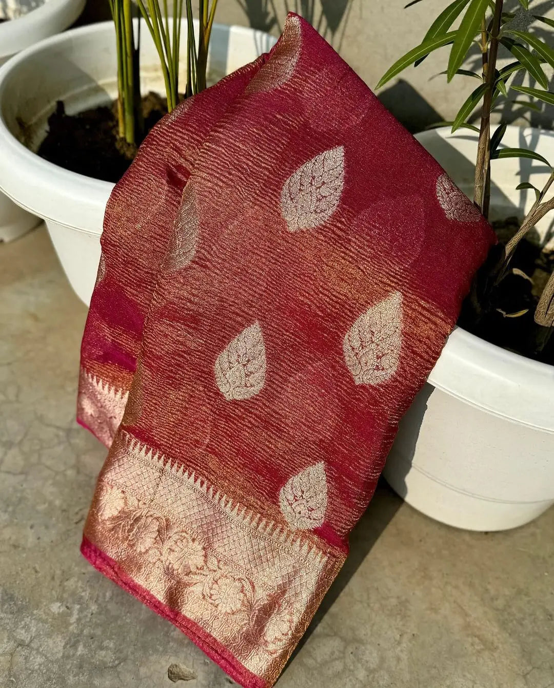 Regal Maroon Banarasi Katan Crushed Tissue Silk Saree – A Timeless Masterpiece